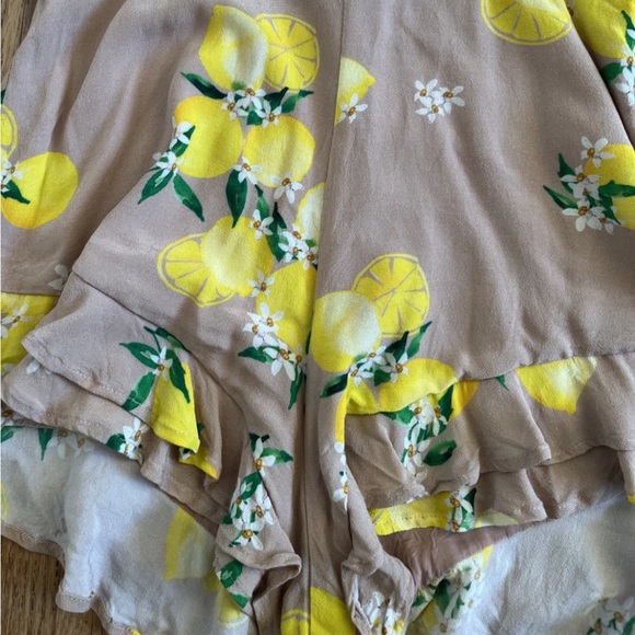 Majorelle Devon Lemon Romper  Size Small - Picture 4 of 6